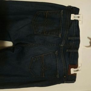 straight Jean dark wash
